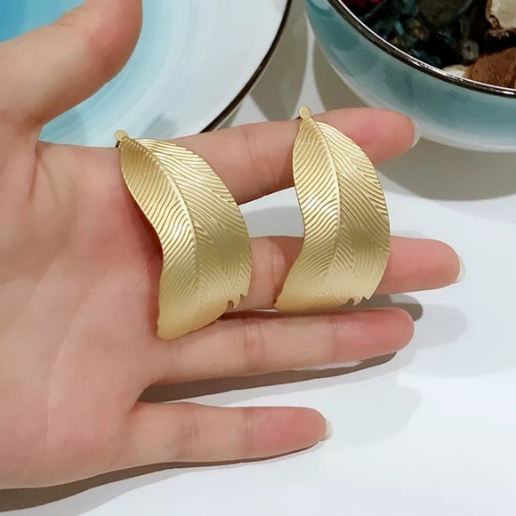 Gold Color Leaf Stud Fashion  Earrings - Picture 2 of 4